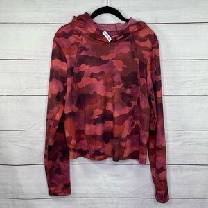 Athleta Pinnacle Hoodie Camo Mantra Print  Cropped Size L
